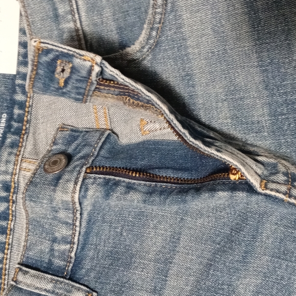 Old navy boyfriend jeans - Picture 5 of 5